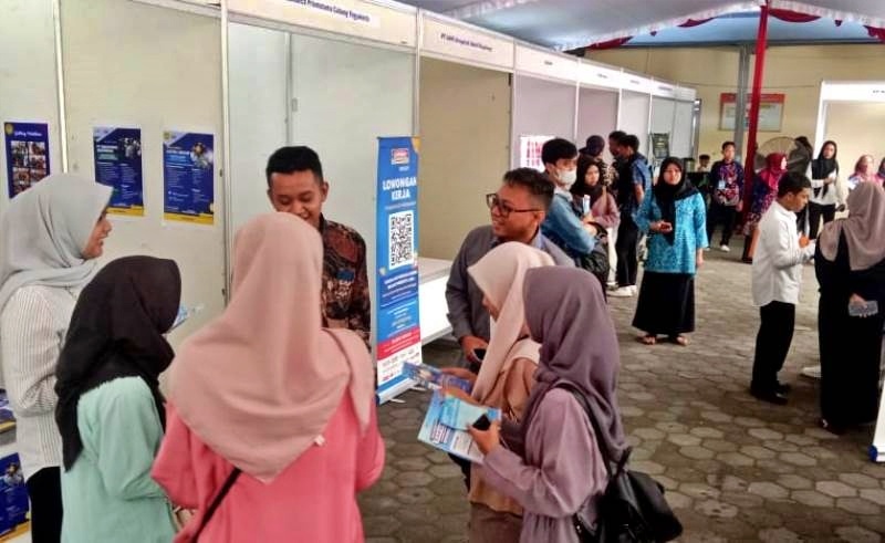 KEREN !! Job Fair 2024 Pertama Kali Digelar di SMK PK Muhammadiyah 1&nbsp;Muntilan