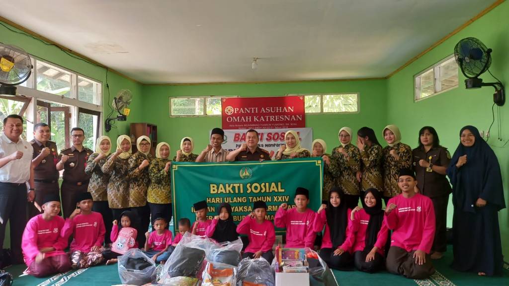 Peringati Hari Bhakti Adhyaksa ke-64, Kejari Kabupaten Magelang Gelar Bakti&nbsp;Sosial