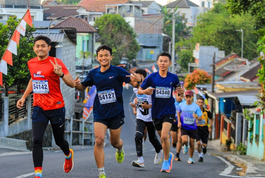 SSC Fun Run 5K 2024 di Kota Magelang, Diikuti Ratusan Pelari dari Berbagai&nbsp;Daerah